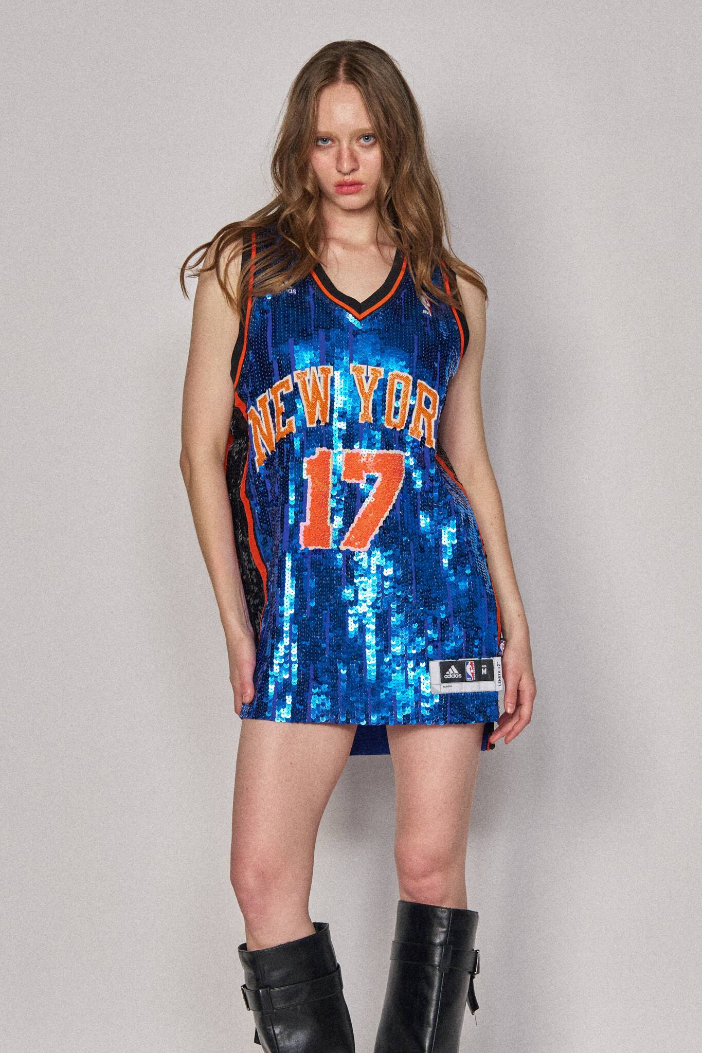 Basketball Jersey Mod - NY Knicks Lin 17 I LOVE DIY by Panida Basketball Jersey Mod - NY Knicks Lin 17 I LOVE DIY by Panida