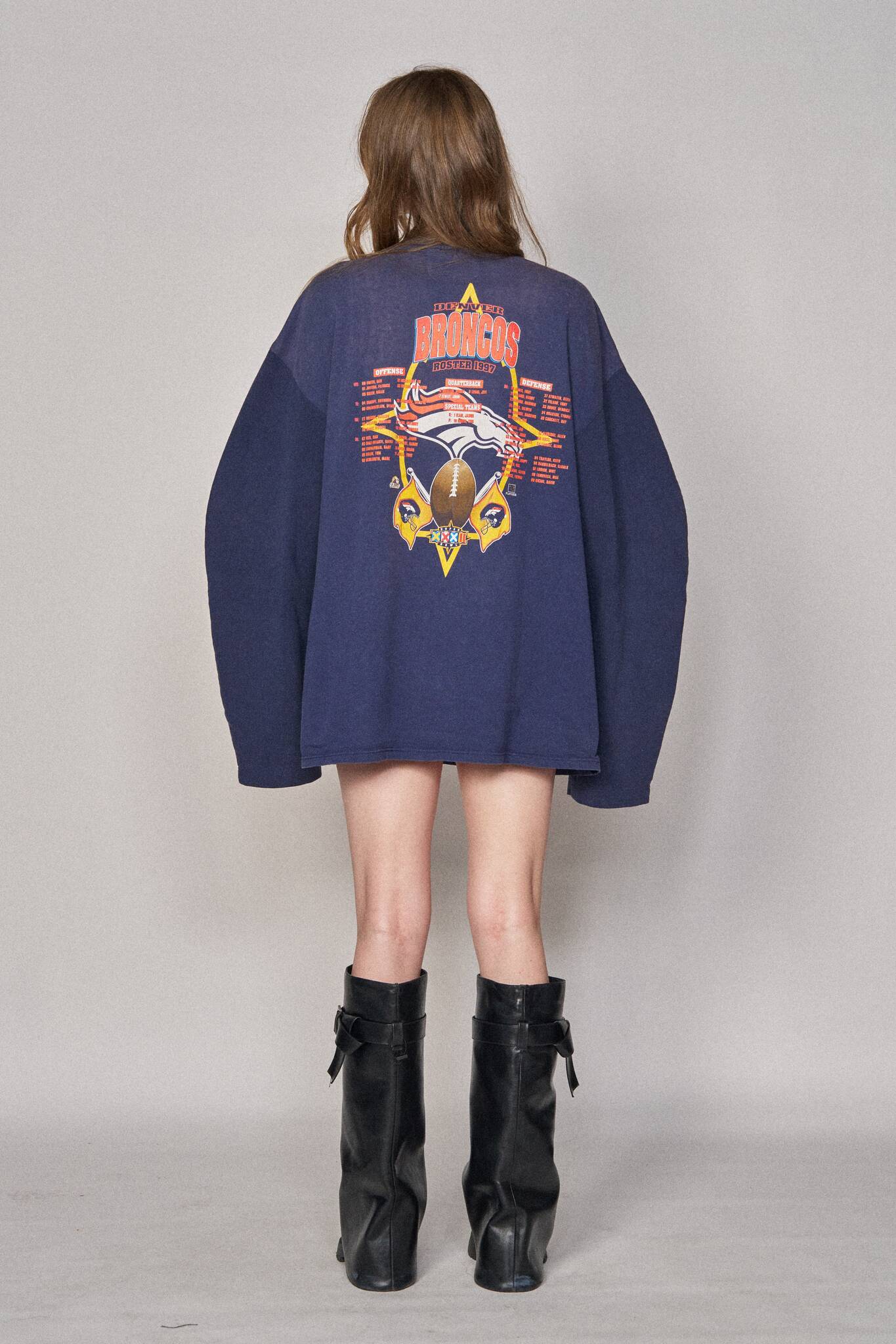 Moto Sports Top - Broncos x Bears